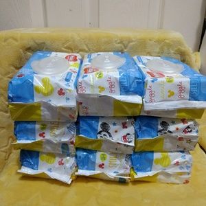 huggies fresh scent wipes